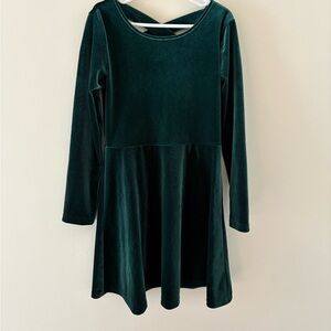 Girls Elegant Green Velvet Christmas Dress
